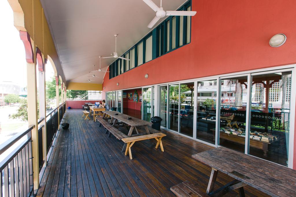 Global Backpackers Cairns Central Exterior foto